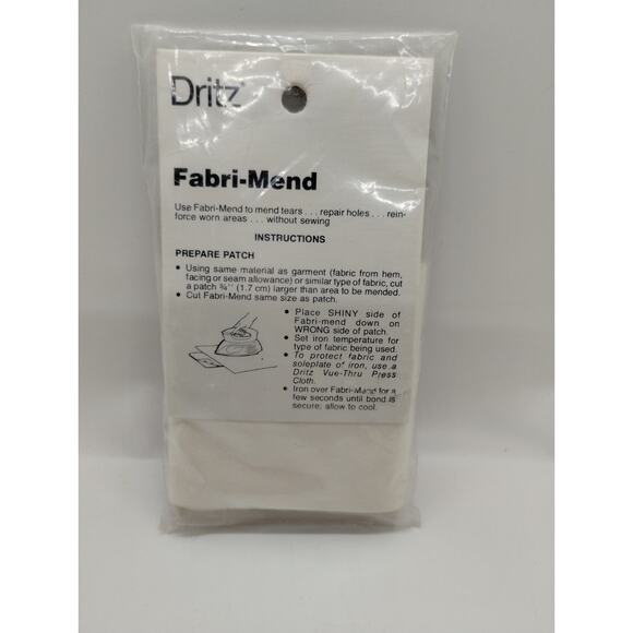 Vintage New in Package Dritz Fabri-Mend - 3" x 26" - No. 671 - Picture 2 of 2